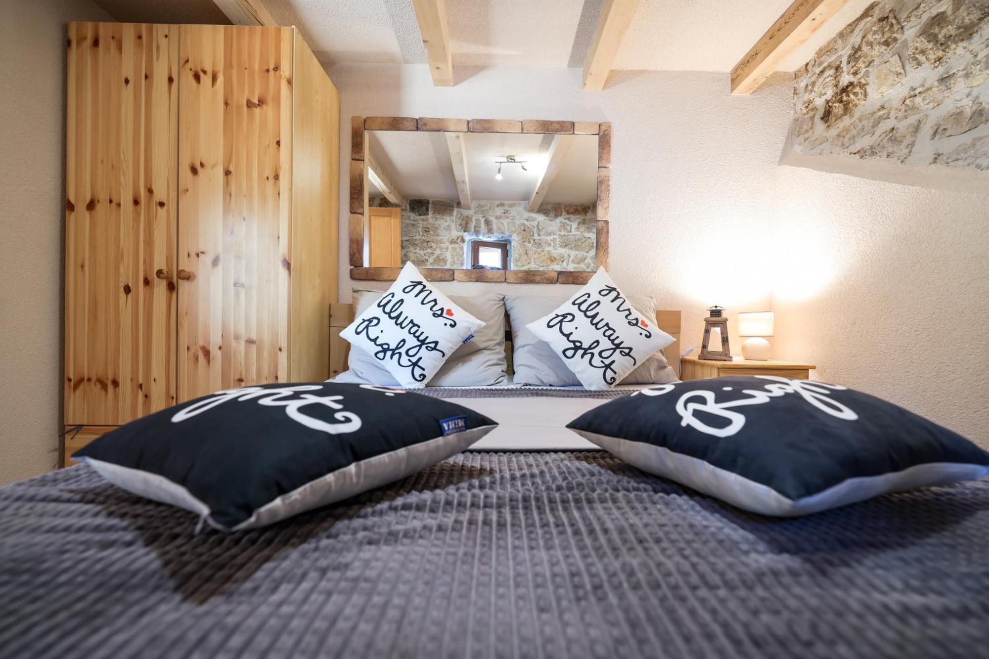 Holiday House Manuela Krusevo  Экстерьер фото